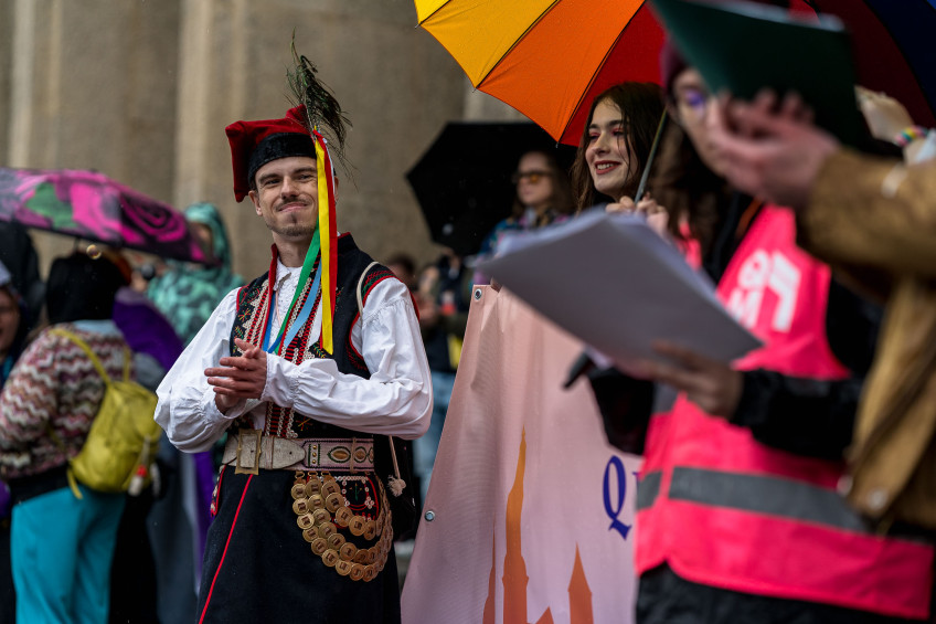 Marsz Równości w Krakowie 2025 + Queerowy Bal w Teatrze Starym / Fundacja Równość.org.pl