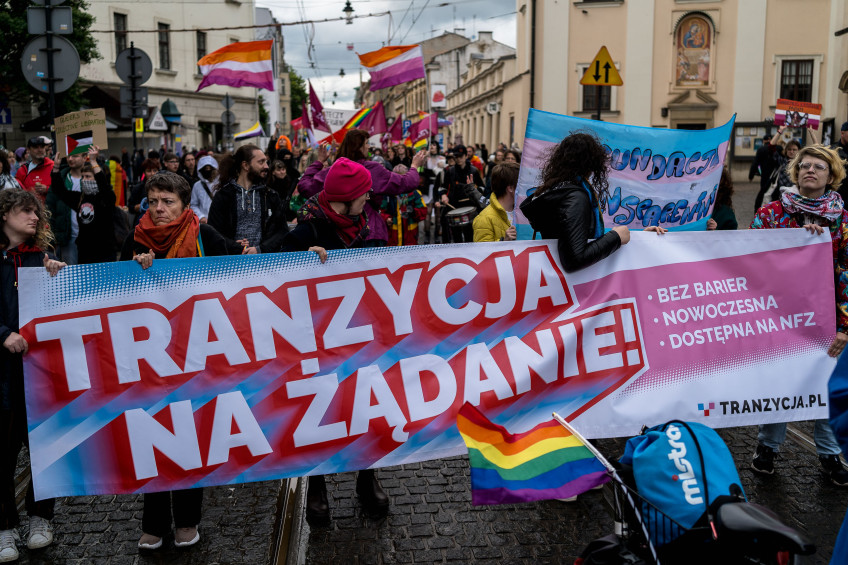 Marsz Równości w Krakowie 2025 + Queerowy Bal w Teatrze Starym / Fundacja Równość.org.pl