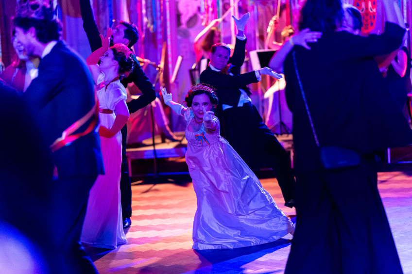 Queerowy bal w Starym Teatrze / Fundacja Równość.org.pl